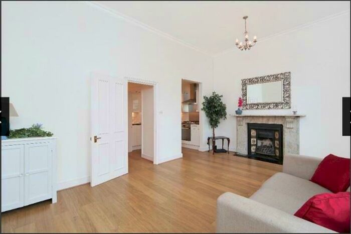 2 Bedroom Apartment To Rent In Finborough Road, Chelsea, SW10