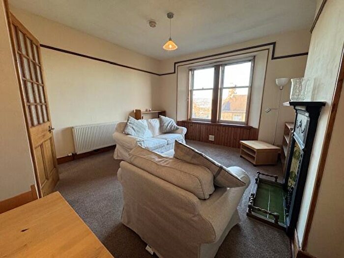 1 Bedroom Flat To Rent In Irvine Place, Stirling, FK8
