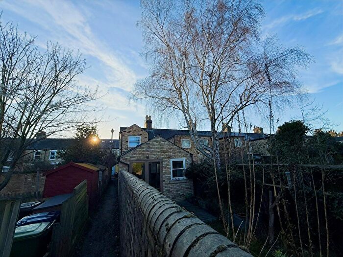 3 Bedroom End Terrace House For Sale In York Terrace, Cambridge, CB1
