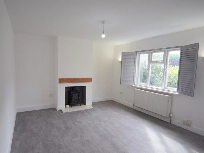 3 Bedroom Terraced House To Rent In Dickerage Road, KT3