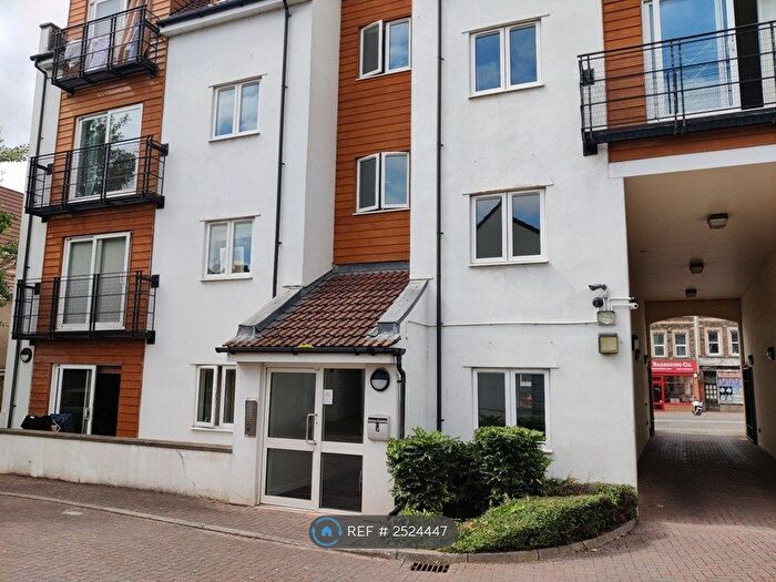 2 Bedroom Flat To Rent In Fishponds, Fishponds, Bristol, BS16