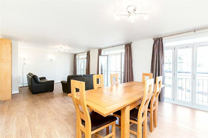 2 Bedroom Apartment To Rent In Three Colt Street, E14