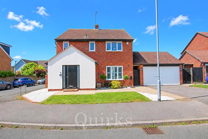 4 Bedroom Detached House For Sale In Martingale Road, Billericay, CM11