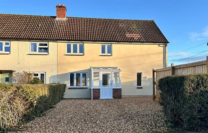 3 Bedroom Semi Detached House For Sale In Clarkes Leaze, Yatton Keynell, Chippenham, SN14