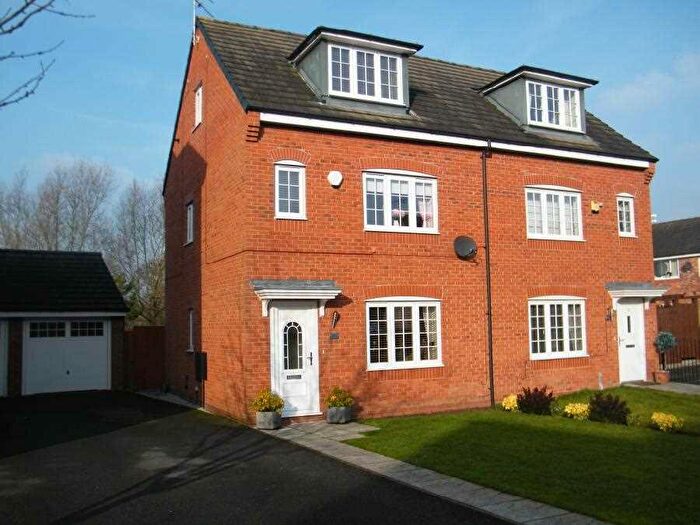 4 Bedroom Semi-Detached House To Rent In Bannister Grove, Winsford, CW7