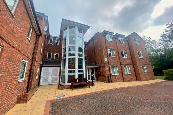 2 Bedroom Flat To Rent In Church Road, Newcastle Upon Tyne, NE3