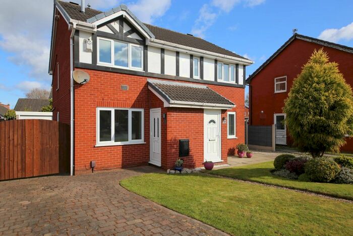 2 Bedroom Semi-Detached House To Rent In Woodcourt, Wigan, Lancashire, WN3