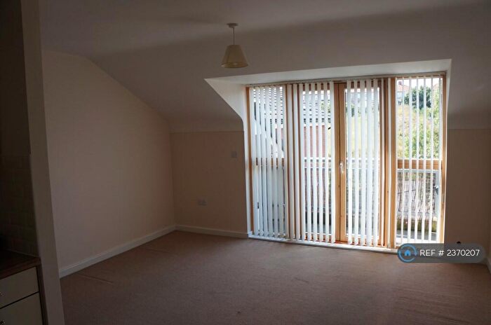 2 Bedroom Penthouse To Rent In Bentley Place, Wrexham, LL13