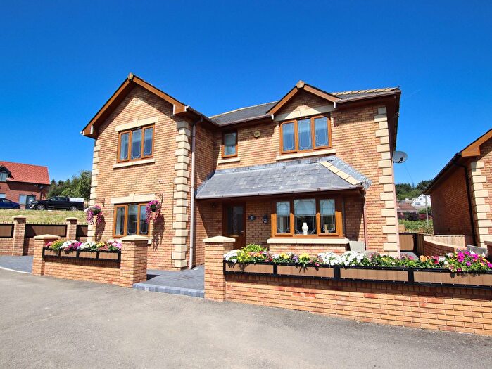 4 Bedroom Detached House For Sale In White House Farm, Ebbw Vale, NP23