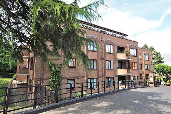 2 Bedroom Apartment To Rent In Forest Heights, Epping New Road, Buckhurst Hill, IG9