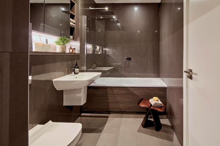 2 Bedroom Apartment To Rent In The Residences Deansgate Square, Manchester, Greater Manchester, M15