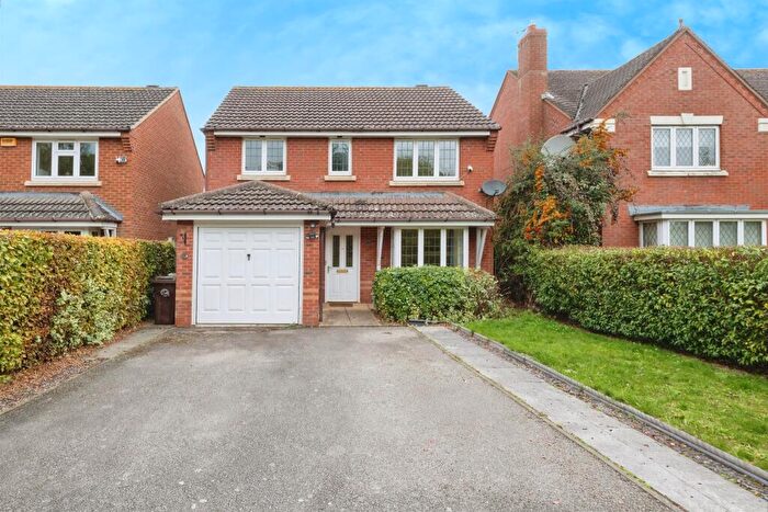 3 Bedroom Detached House For Sale In Kiln Close, Calvert, Buckingham, MK18