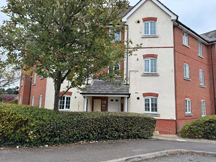2 Bedroom Flat To Rent In Thyme Avenue, Whiteley, Fareham, Hampshire, PO15