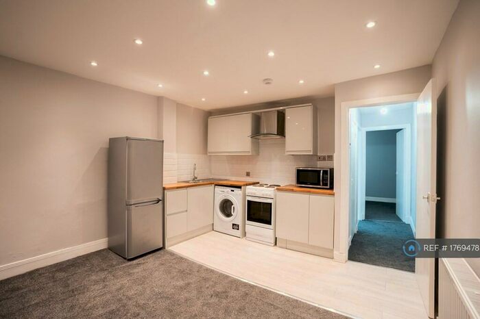 1 Bedroom Flat To Rent In Rosefield Street, Dundee, DD1