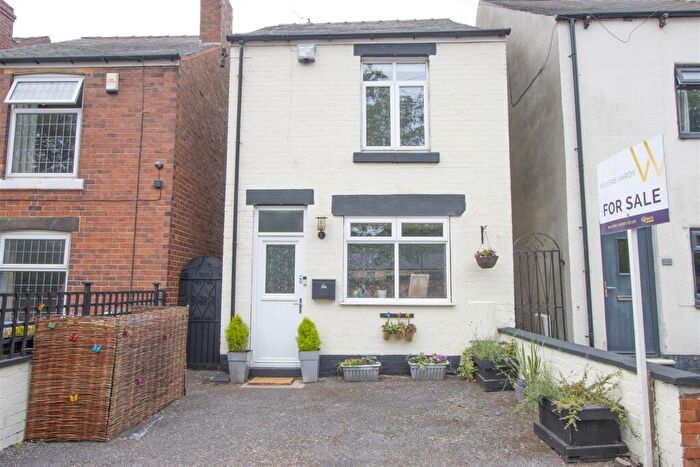 2 Bedroom Detached House For Sale In Ashgate Road, Chesterfield, S40