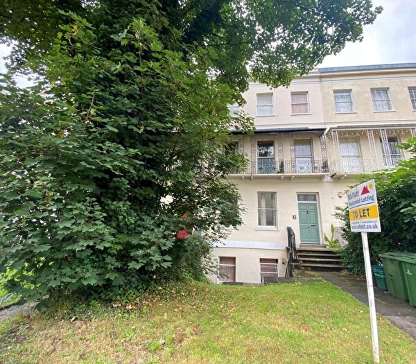 1 Bedroom Flat To Rent In Evesham Road, Cheltenham, GL52