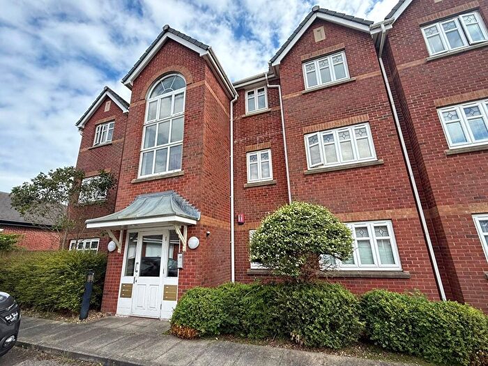 2 Bedroom Flat For Sale In Rollesby Gardens, St. Helens, Merseyside, WA9