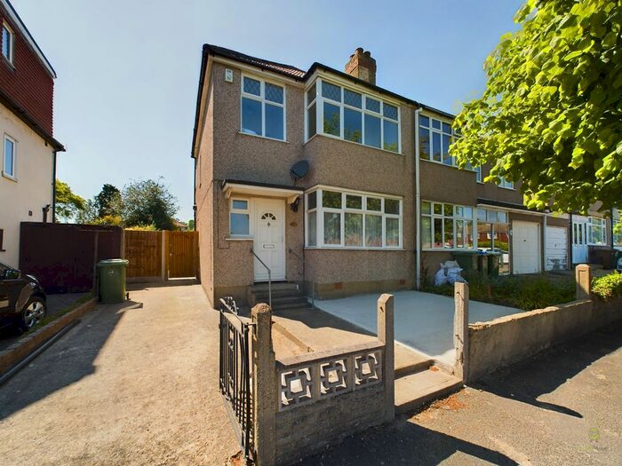 3 Bedroom Semi-Detached House To Rent In Osborne Road, Belvedere, DA17