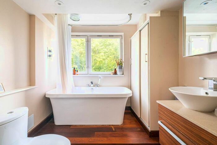 1 Bedroom Flat To Rent In Southwick Street, Hyde Park Estate, London, W2