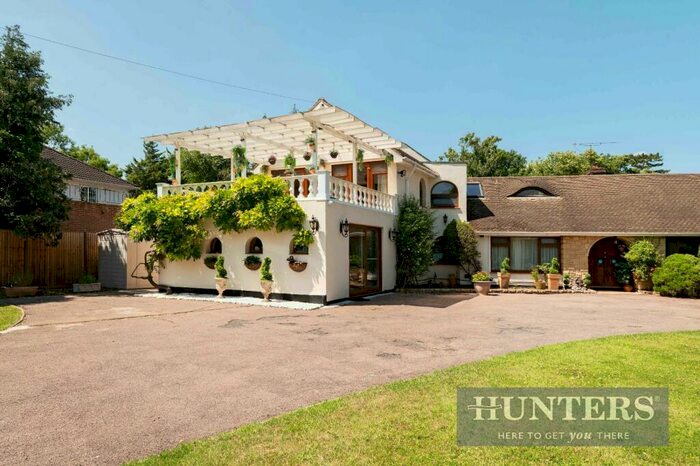 7 Bedroom Detached House To Rent In Guildford Road, Fetcham, Leatherhead, KT22