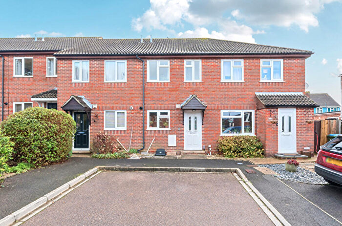 2 Bedroom Terraced House For Sale In Dempsey Close, Sholing, Southampton, Hampshire, SO19