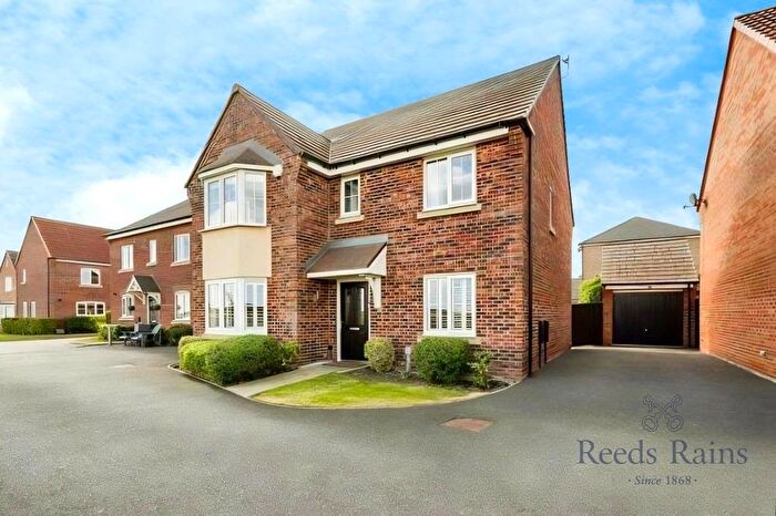 5 Bedroom Detached House For Sale In Holme View, Selby, North Yorkshire, YO8