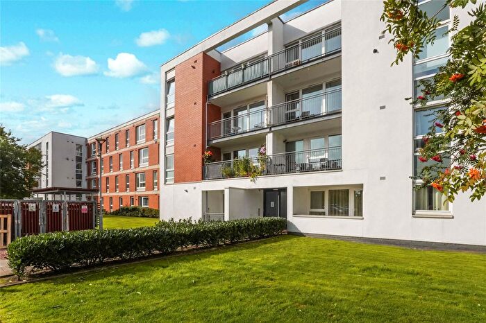2 Bedroom Flat For Sale In Hanson Park, Dennistoun, Glasgow, G31