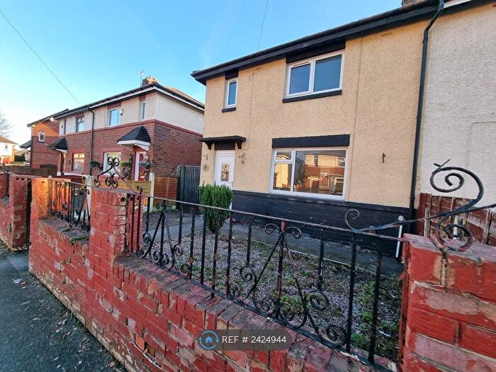 3 Bedroom Semi-Detached House To Rent In Enville Road, Salford, M6
