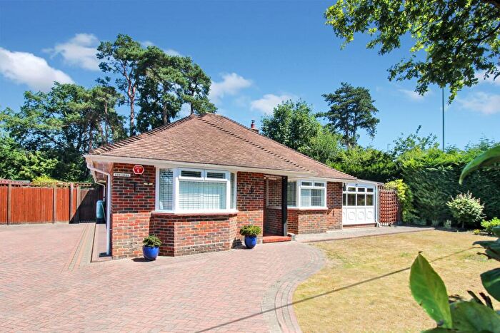 3 Bedroom Bungalow For Sale In Coolbawn Firgrove Road, Whitehill, Bordon, GU35
