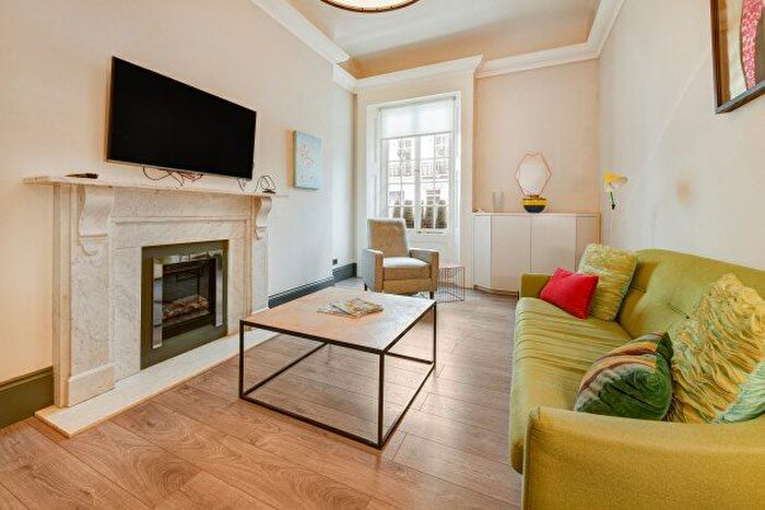 1 Bedroom Flat To Rent In Ovington Square, London, SW3