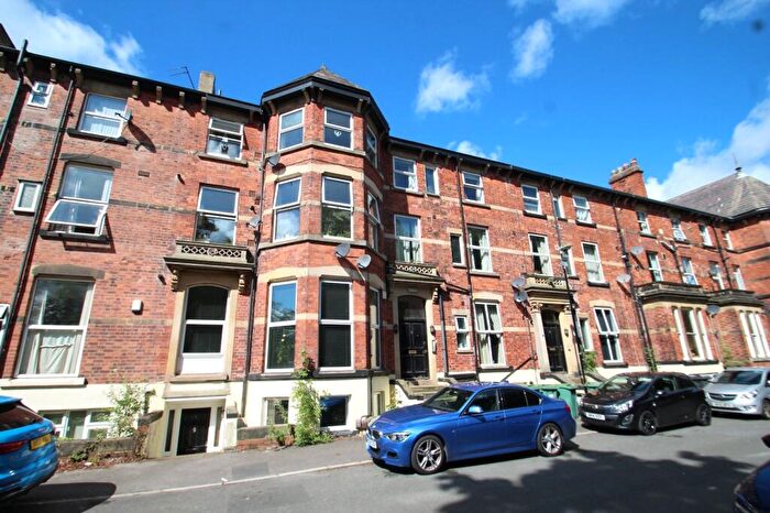 3 Bedroom Flat To Rent In Westfield Terrace, Chapel Allerton, Leeds, LS7