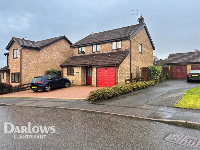 4 Bedroom Detached House For Sale In Llys Llewellyn, Pontypridd, CF38