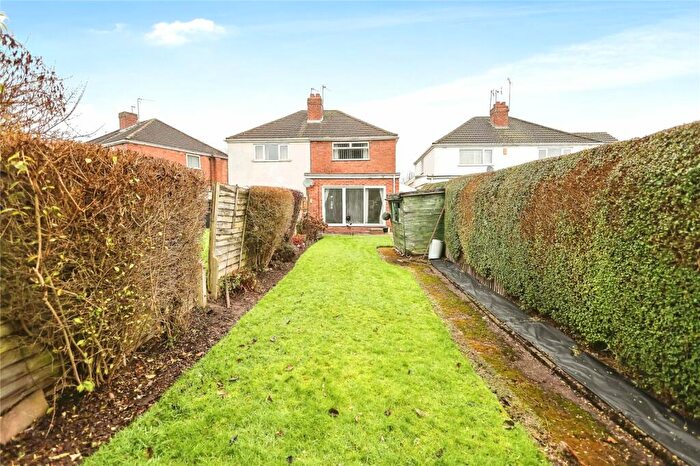 2 Bedroom Semi-Detached House For Sale In Swinbrook Grove, Great Barr, West Midlands, B44