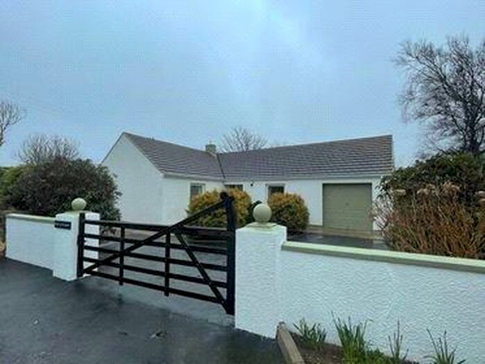 3 Bedroom Bungalow For Sale In Trefgarn Owen, Haverfordwest, Pembrokeshire, SA62