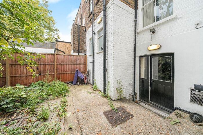 5 Bedroom Terraced House For Sale In Camberwell Road, Camberwell, London, SE5