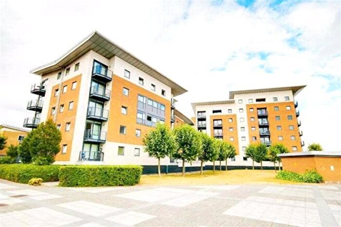 2 Bedroom Flat To Rent In Inverness Mews, Galleons Point, London, E16