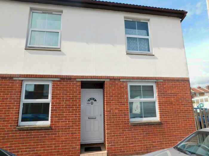 1 Bedroom Terraced House To Rent In New Road, PO2