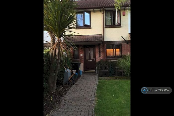 3 Bedroom Terraced House To Rent In Fosters Spring, Poole, BH16