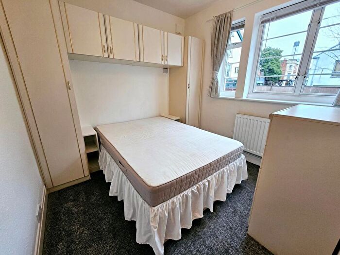 1 Bedroom Flat To Rent In Tyndall's Park Road, Bristol, BS8