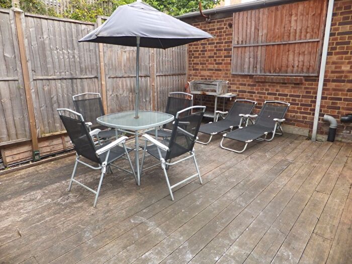 Studio To Rent In London, W6