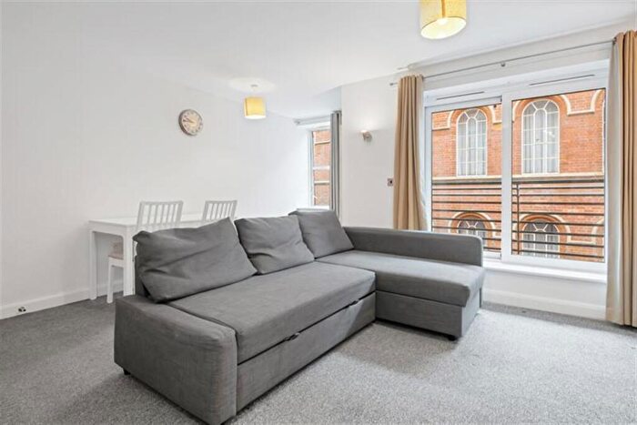 1 Bedroom Apartment To Rent In Weekday Cross, Pilcher Gate, Nottingham, NG1