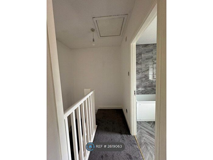 1 Bedroom Semi-detached House To Rent In Pierce Close, Padiham, Burnley, BB12