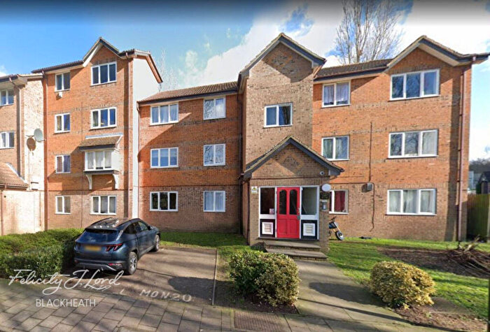 2 Bedroom Apartment To Rent In Cumberland Place, London, SE6