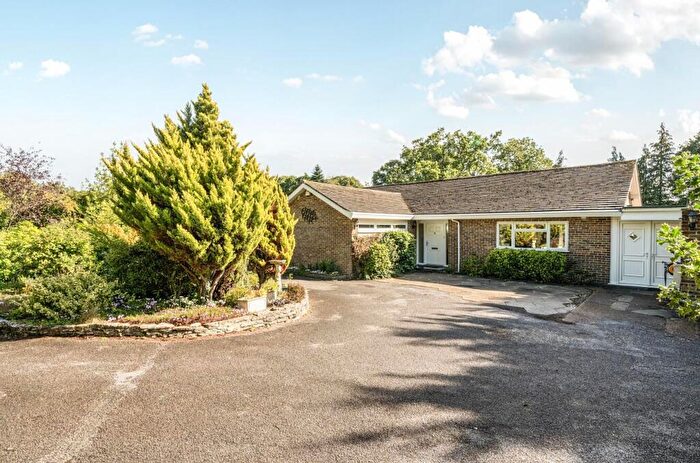 3 Bedroom Detached Bungalow For Sale In Hocombe Road, Hiltingbury, Chandler's Ford, SO53