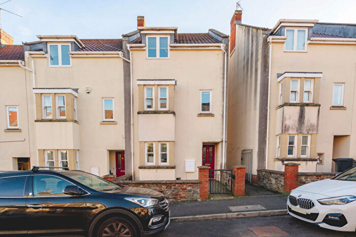 4 Bedroom End Of Terrace House For Sale In Station Road, Ashley Down, Bristol, BS7