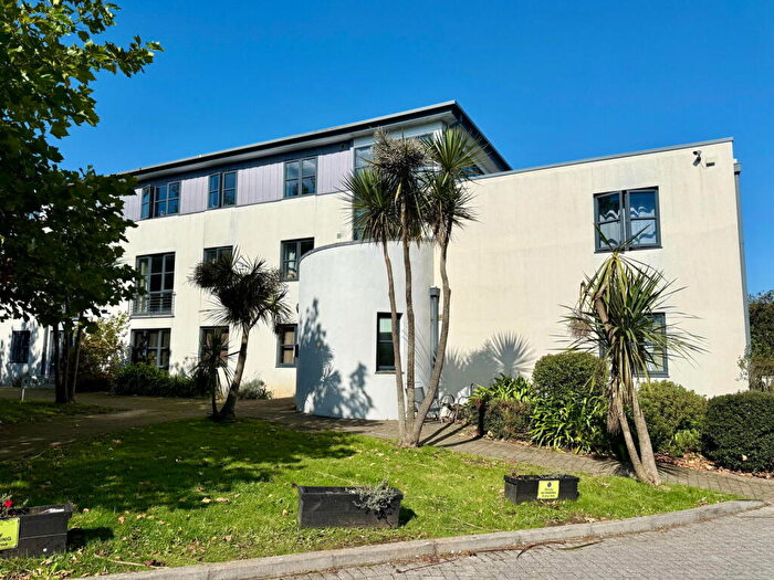 1 Bedroom Flat For Sale In Sandy Hill, St. Austell, PL25