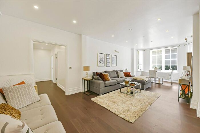 2 Bedroom Apartment To Rent In Grove Court, Grove End Road, St. John's Wood, London, NW8
