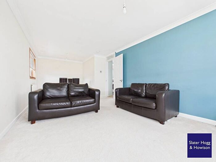2 Bedroom Flat To Rent In Mull, Glasgow, G74