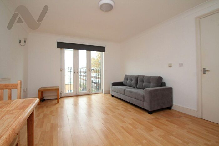 2 Bedroom Flat To Rent In Sussex Way, London, N19