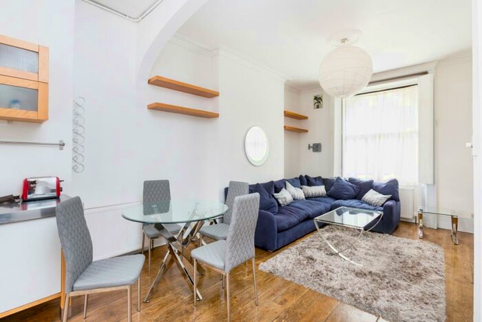 1 Bedroom Apartment To Rent In Gloucester Place London, NW1